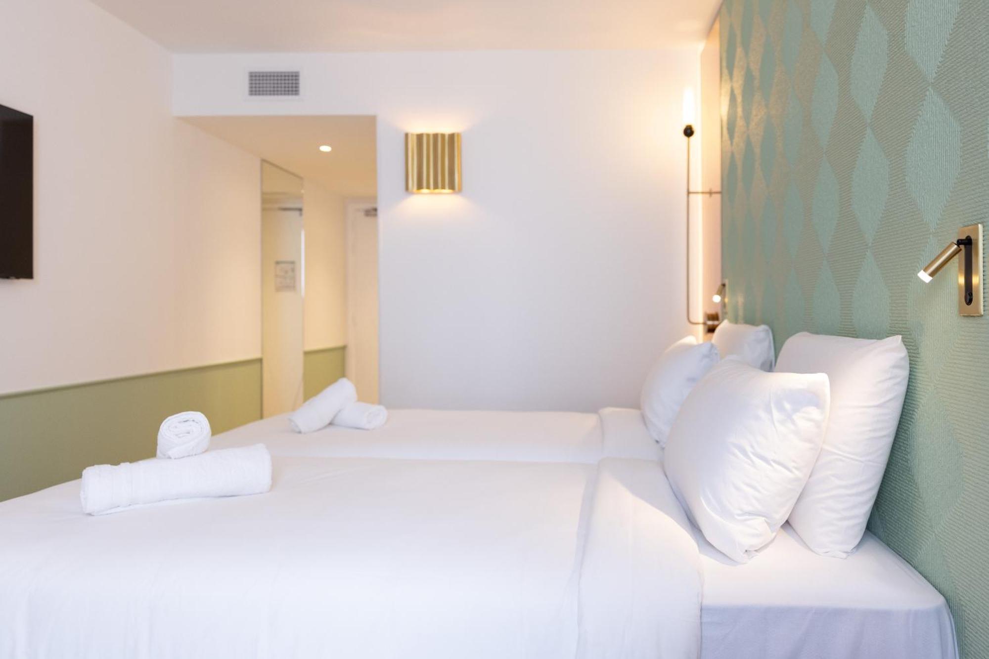 Hotel Kyriad Prestige Paris Asnieres Exterior foto
